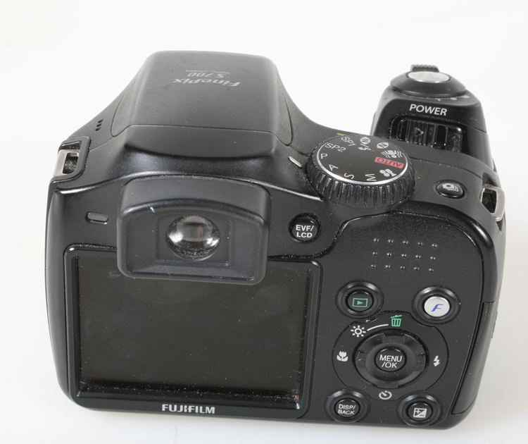 bpc977545a.jpg