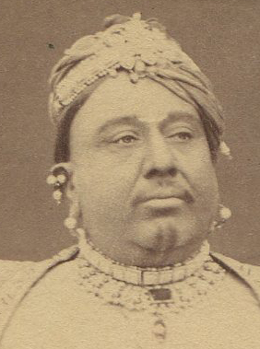 ins00478.jpg