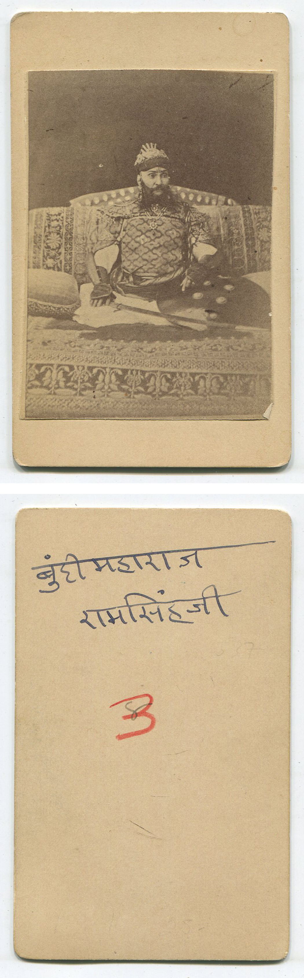 ins00481a.jpg