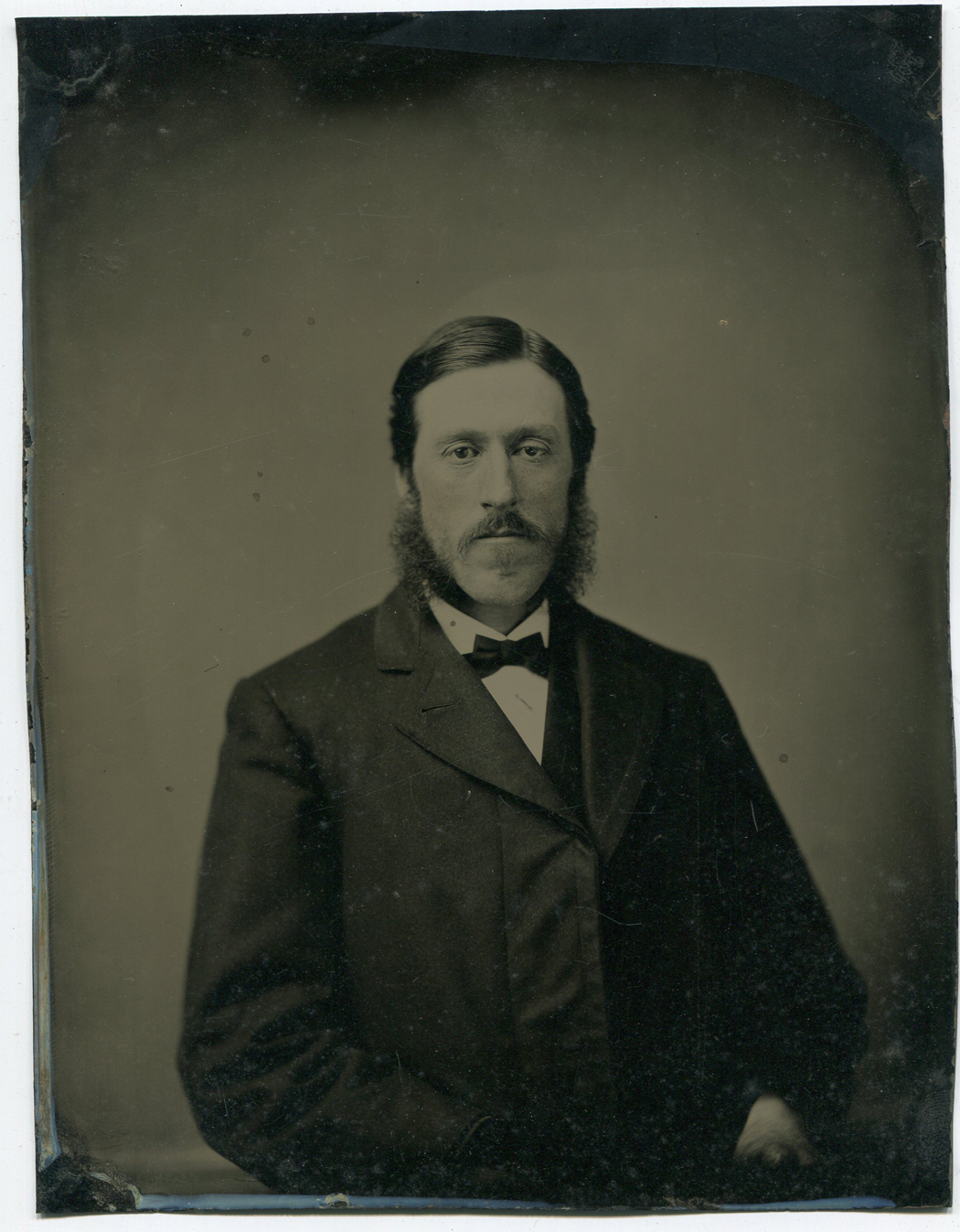 ins00616a.jpg