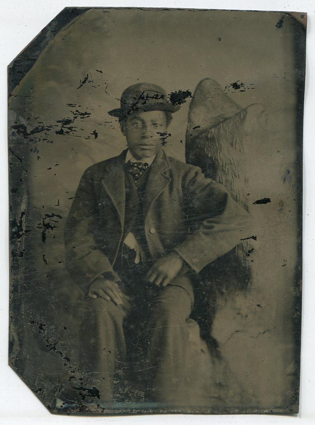 ins00633a.jpg