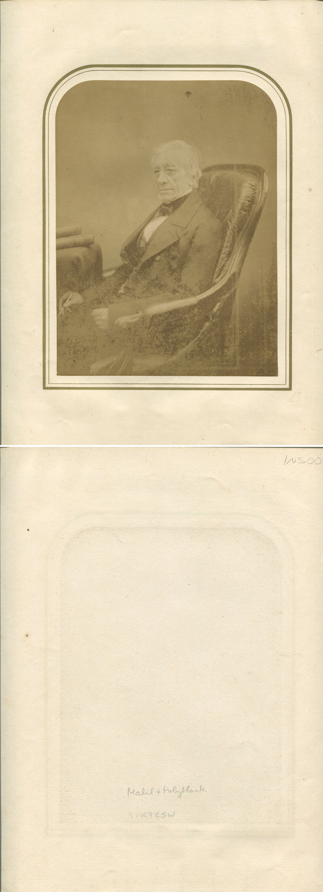 ins00996a.jpg