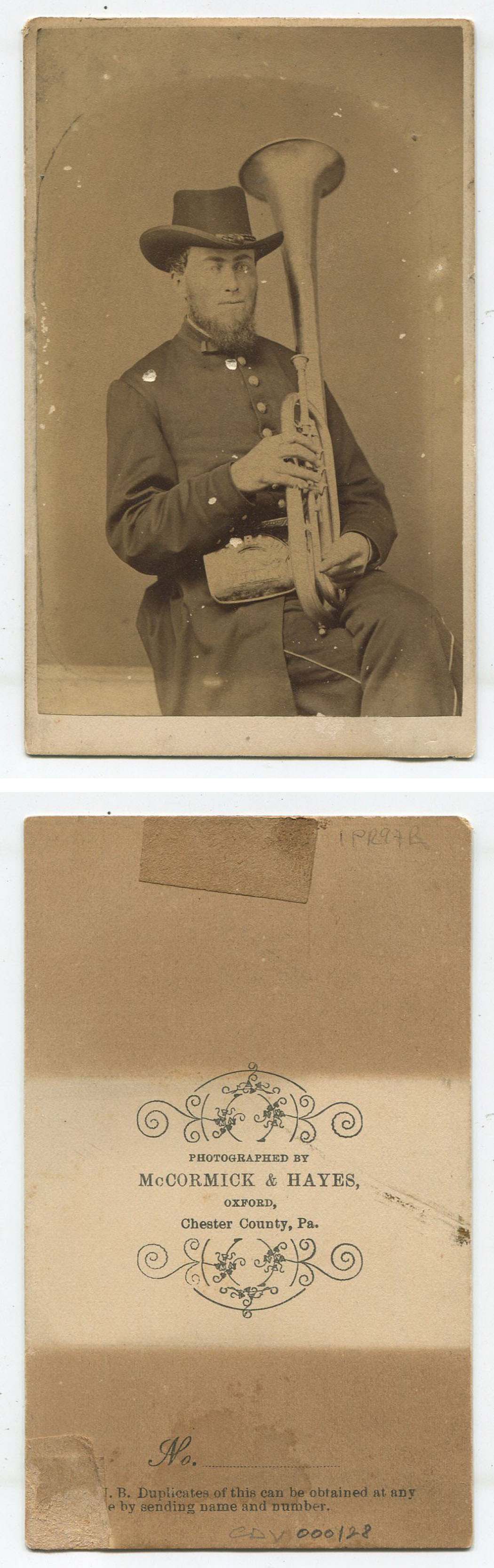 ins01385a.jpg