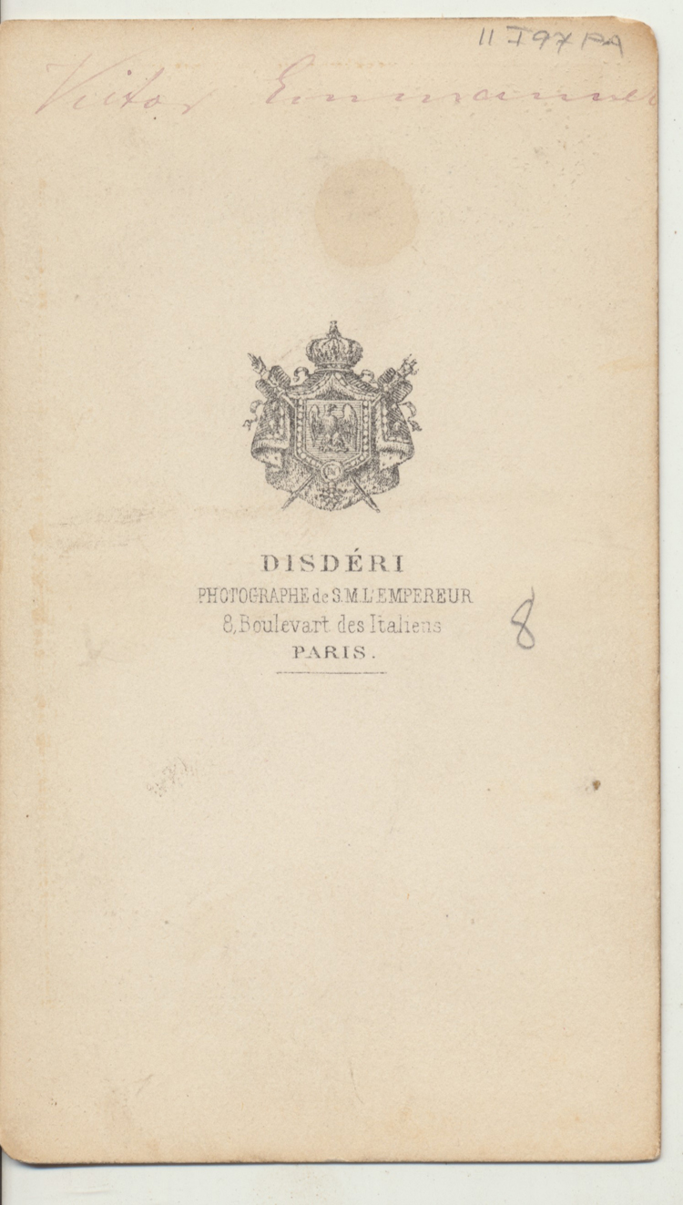ins01477b.jpg