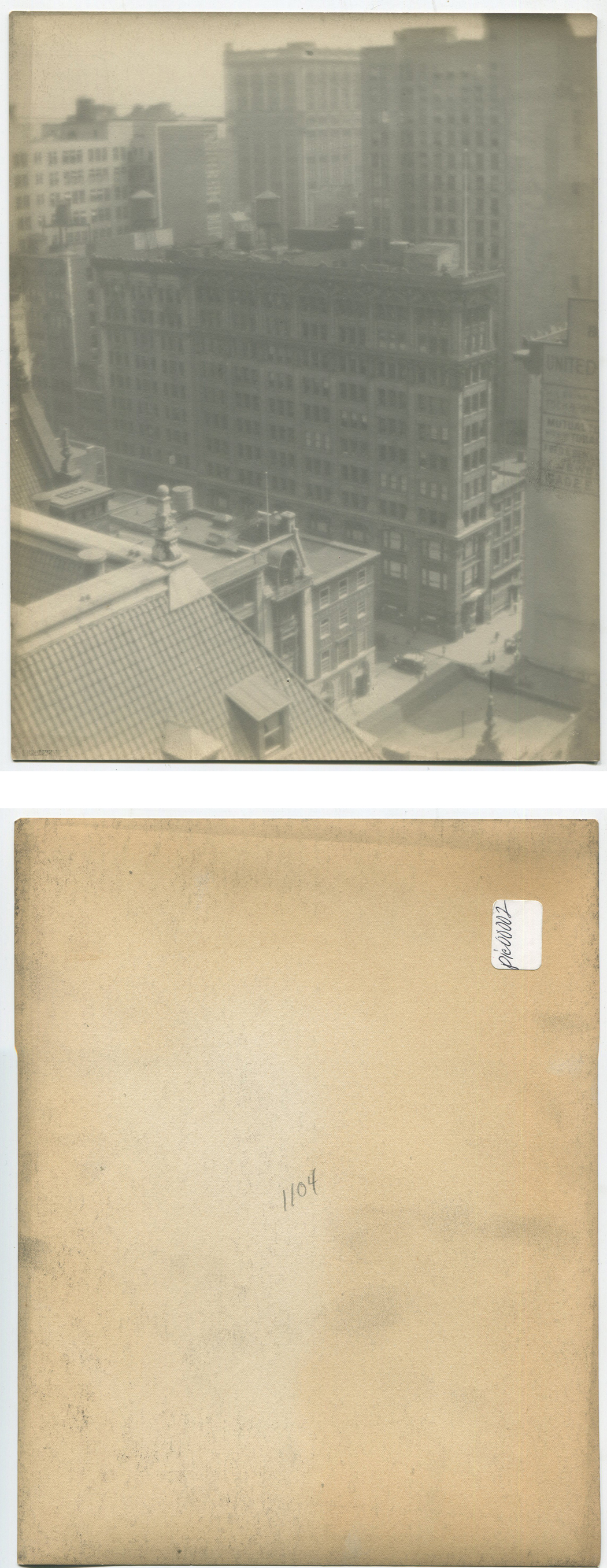 ins01828a.jpg