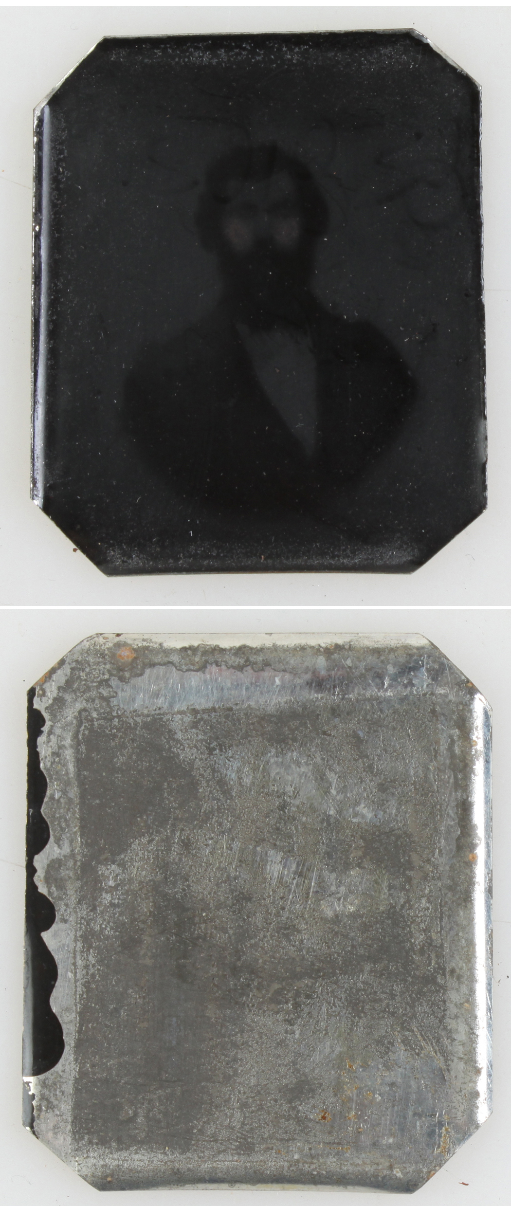 ins01838a.jpg