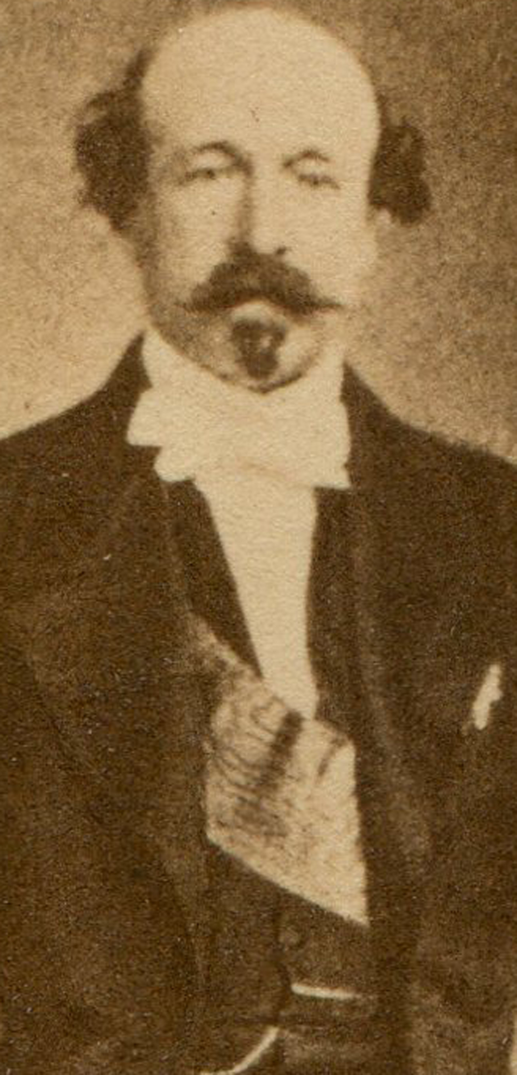 ins02096.jpg