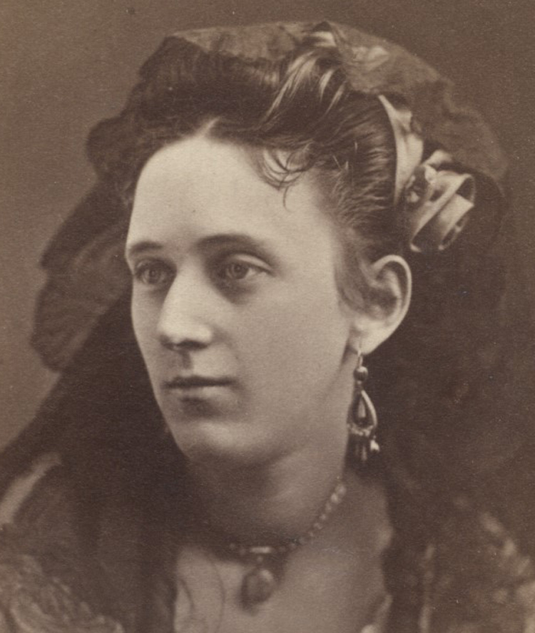 ins02831.jpg