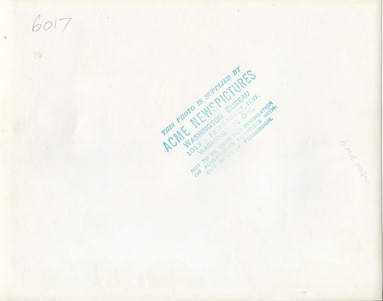 ins02862a.jpg