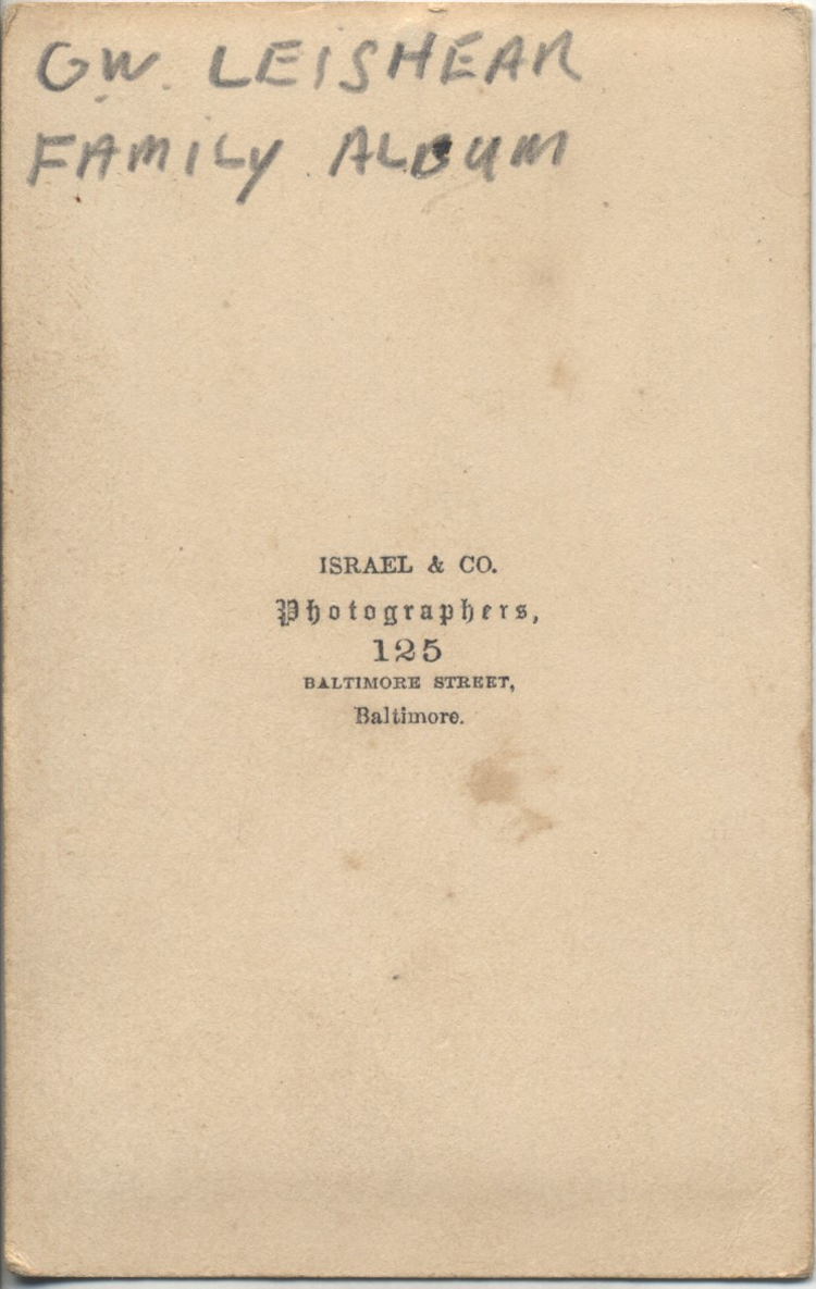 ins02881b.jpg