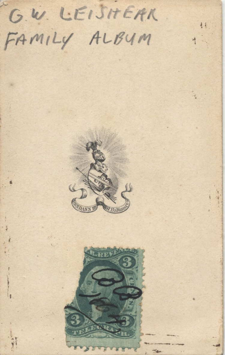 ins02887b.jpg