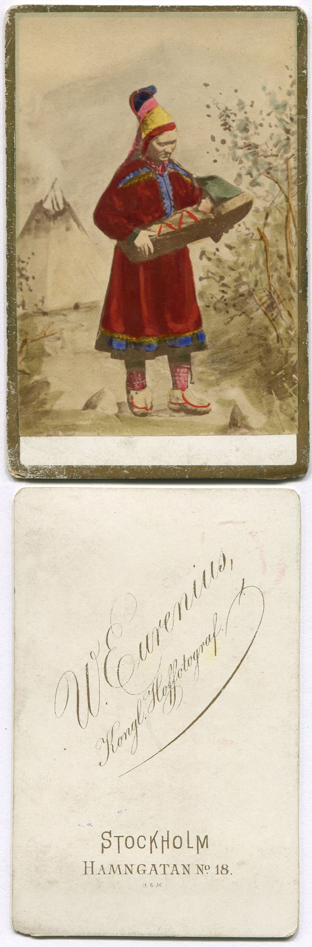ins02904a.jpg