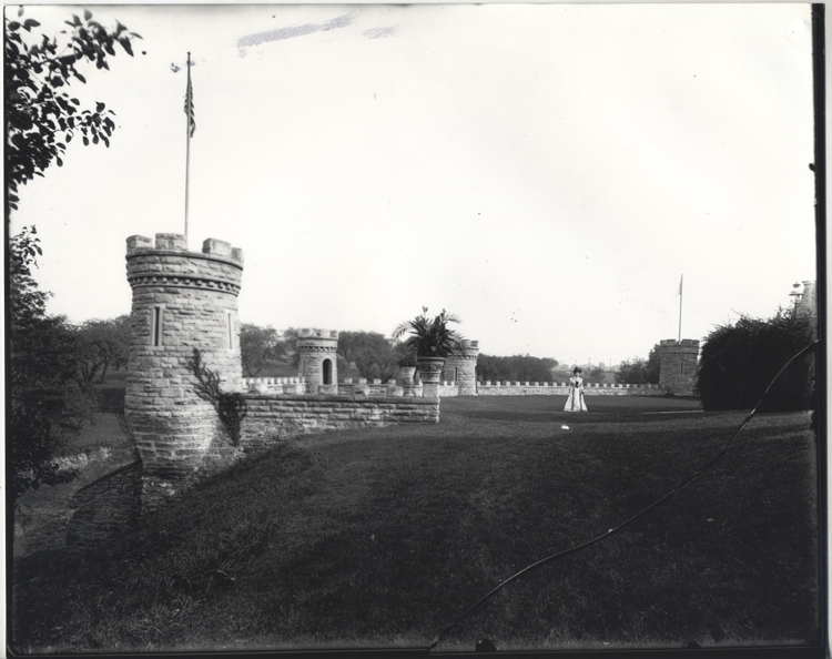 ins03342a.jpg
