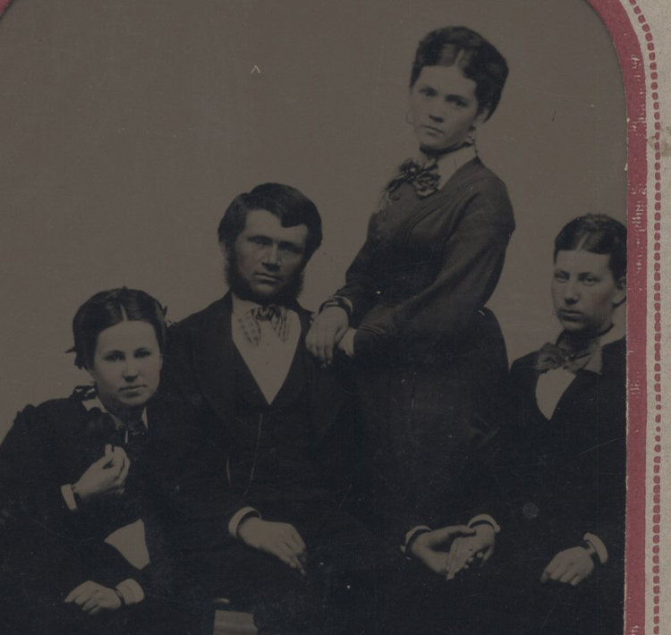ins03549.jpg
