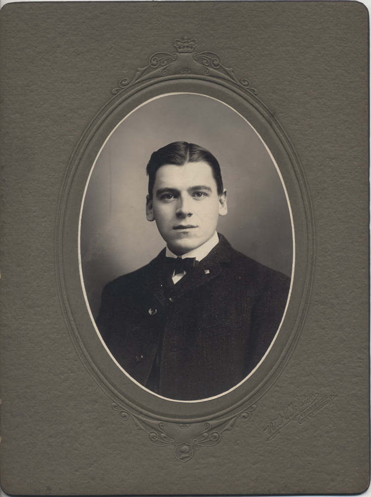 ins03809.jpg