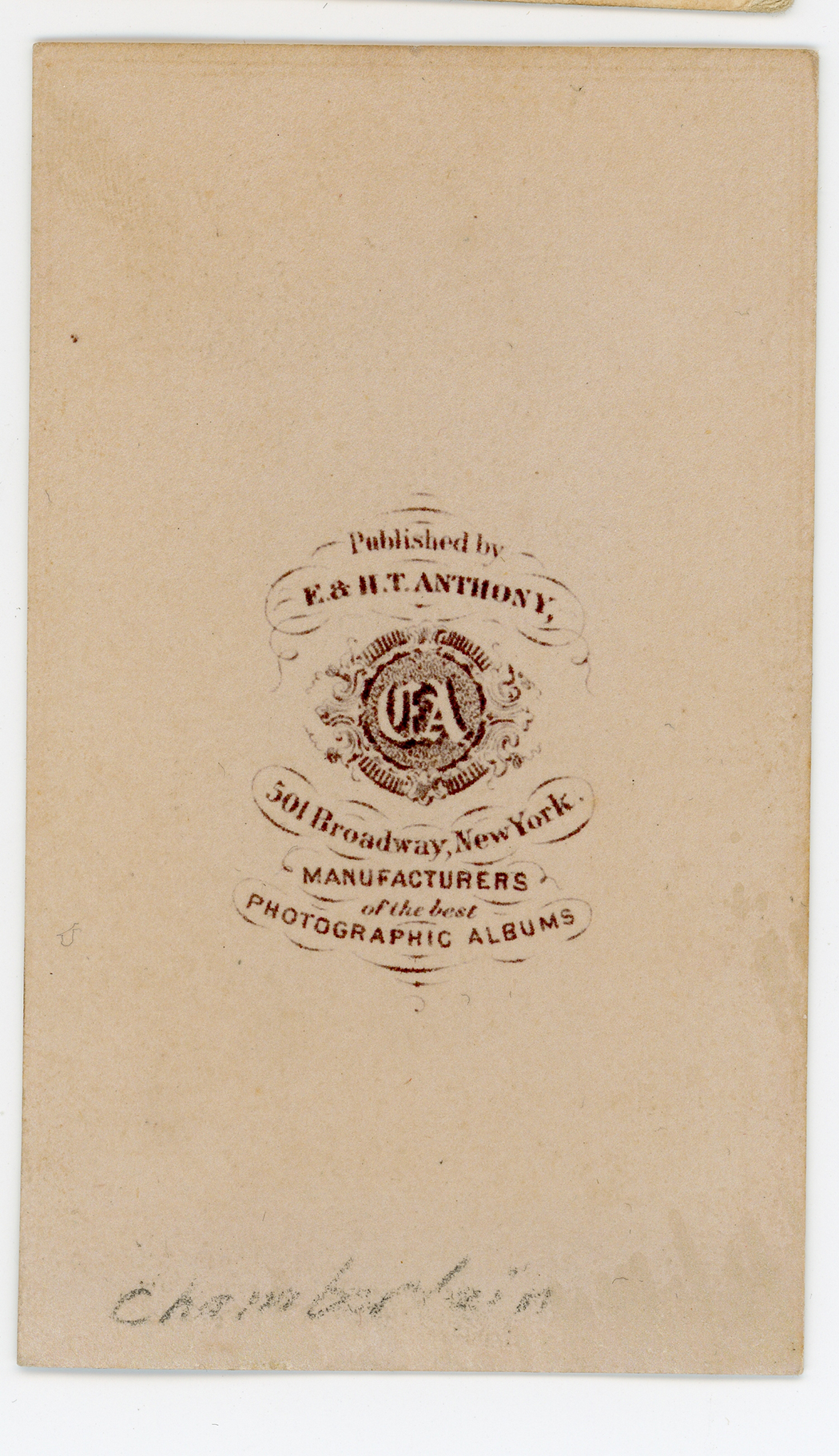 ins04206a.jpg