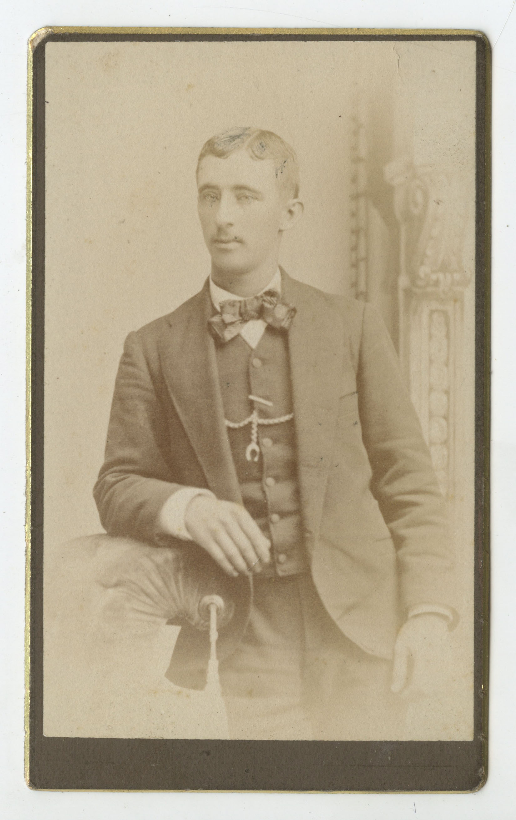 bji27234a.jpg