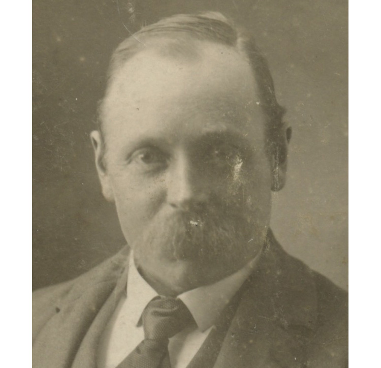 bji27357.jpg
