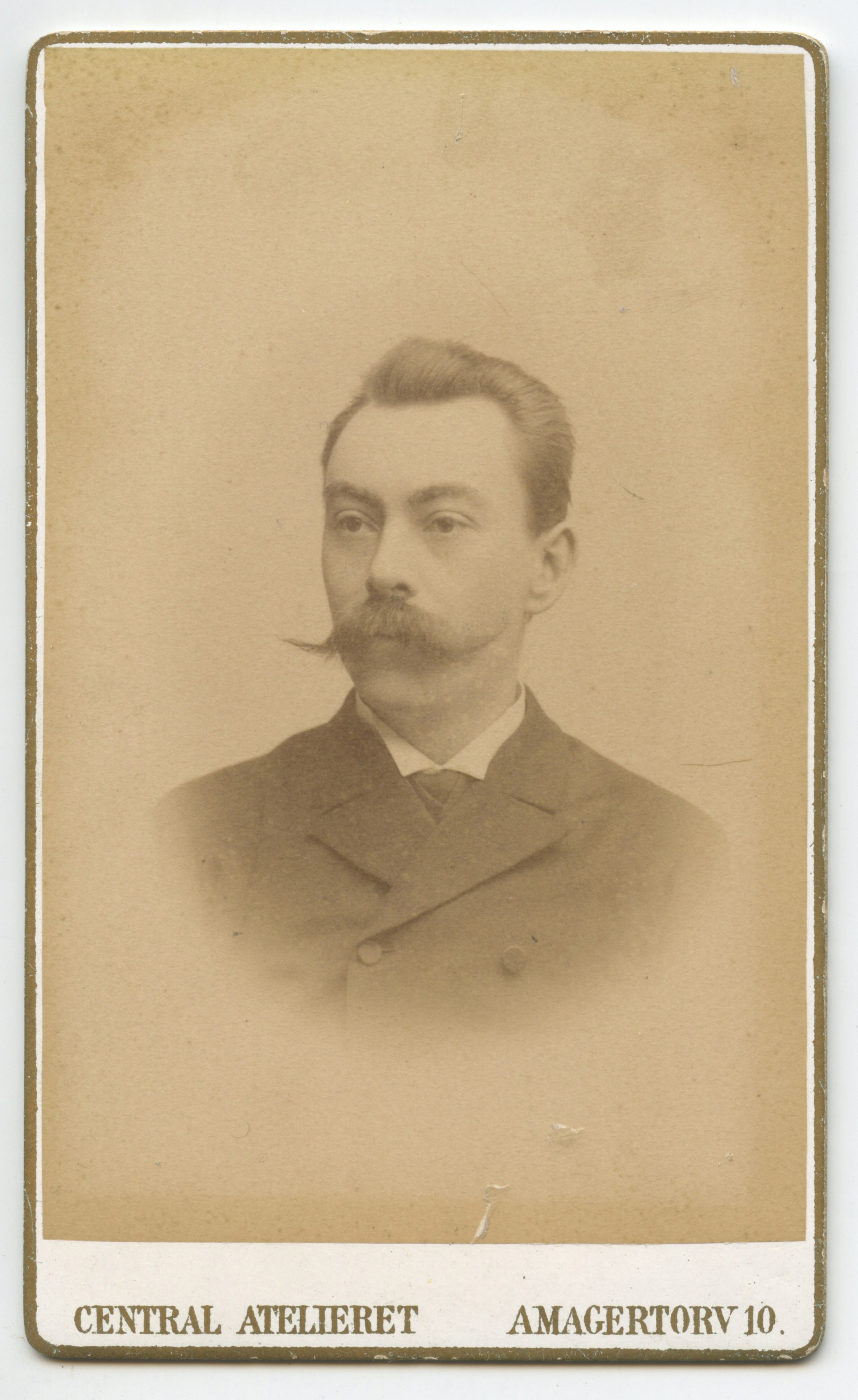 bji27374a.jpg