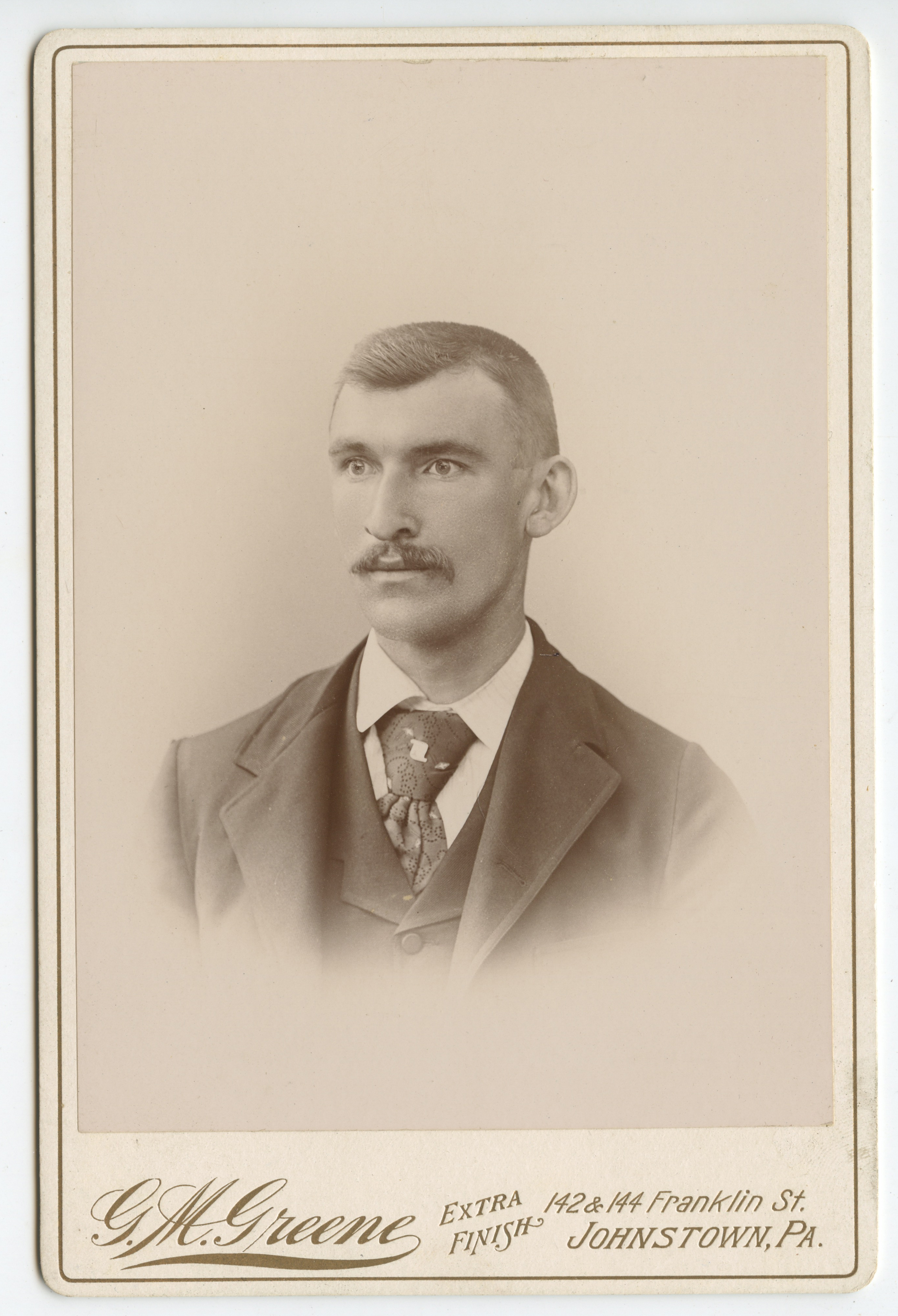 bji28784a.jpg