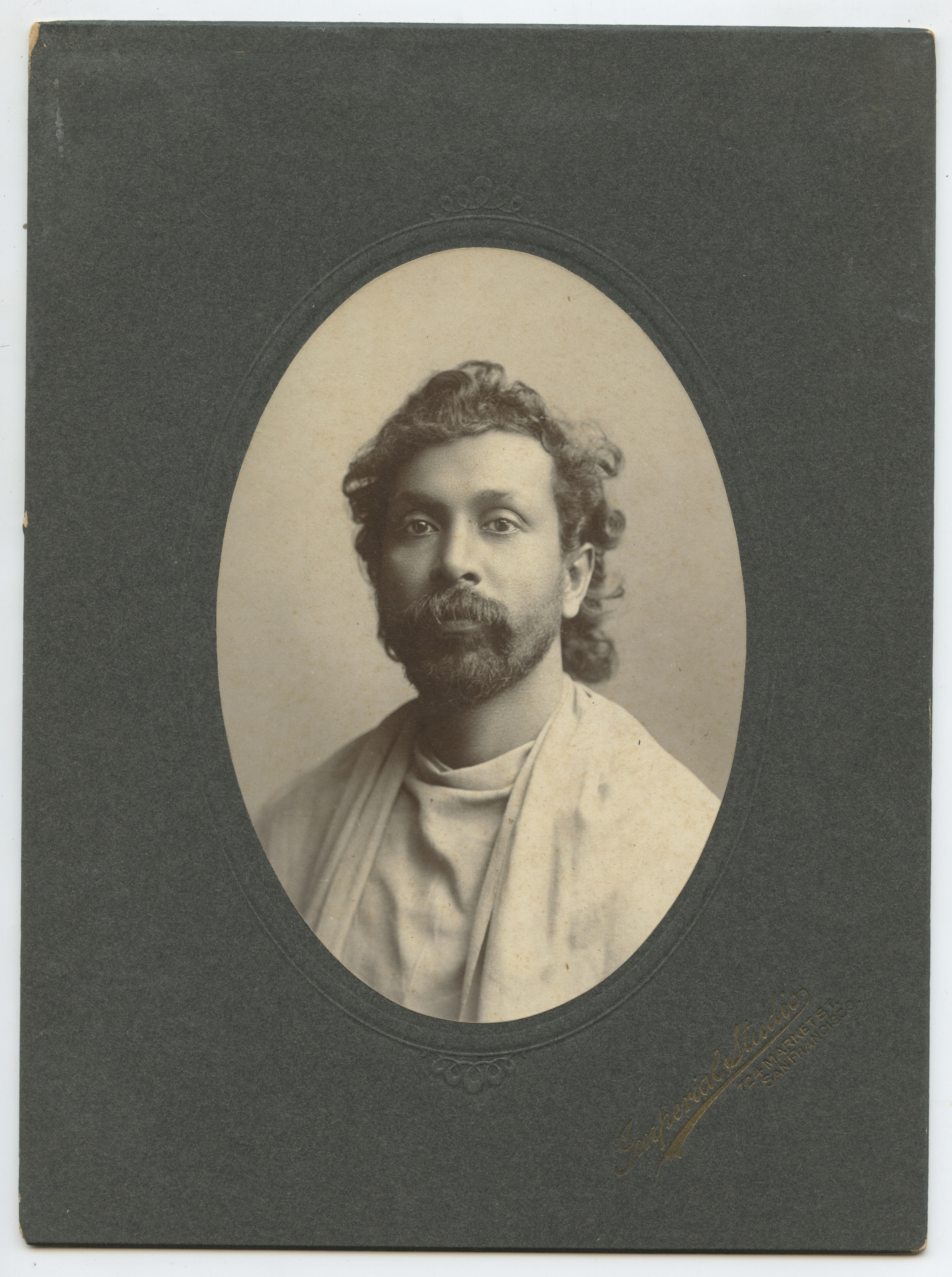 bji28884a.jpg