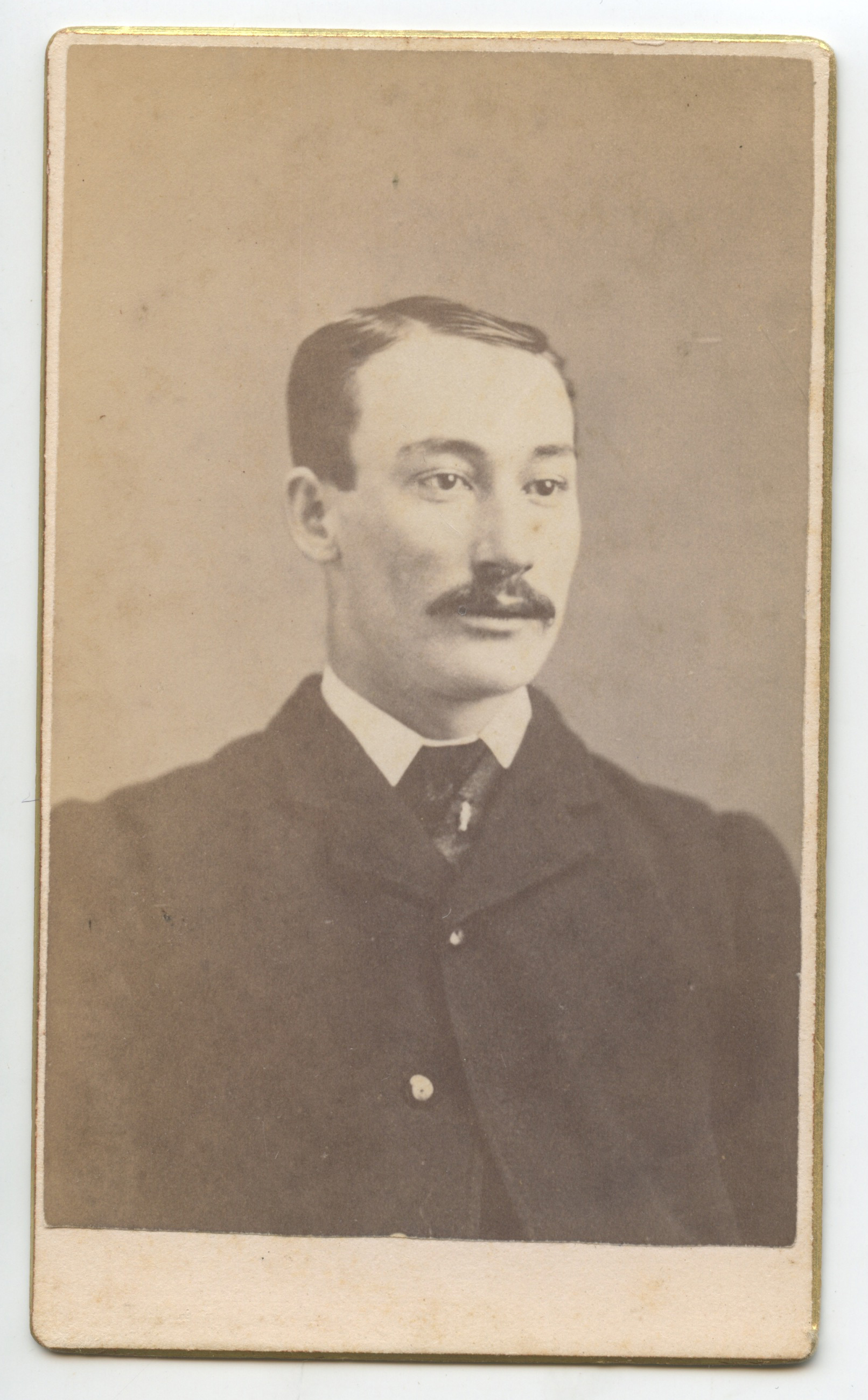 bji34739a.jpg