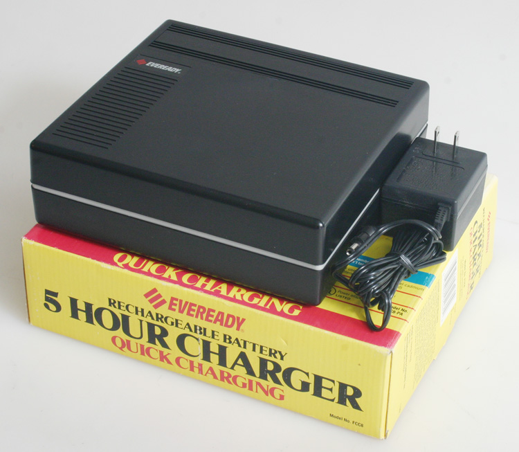 EVEREADY 5 HOUR CHARGER FOR RECHARGEABLE BATTERIES IN BOX eBay
